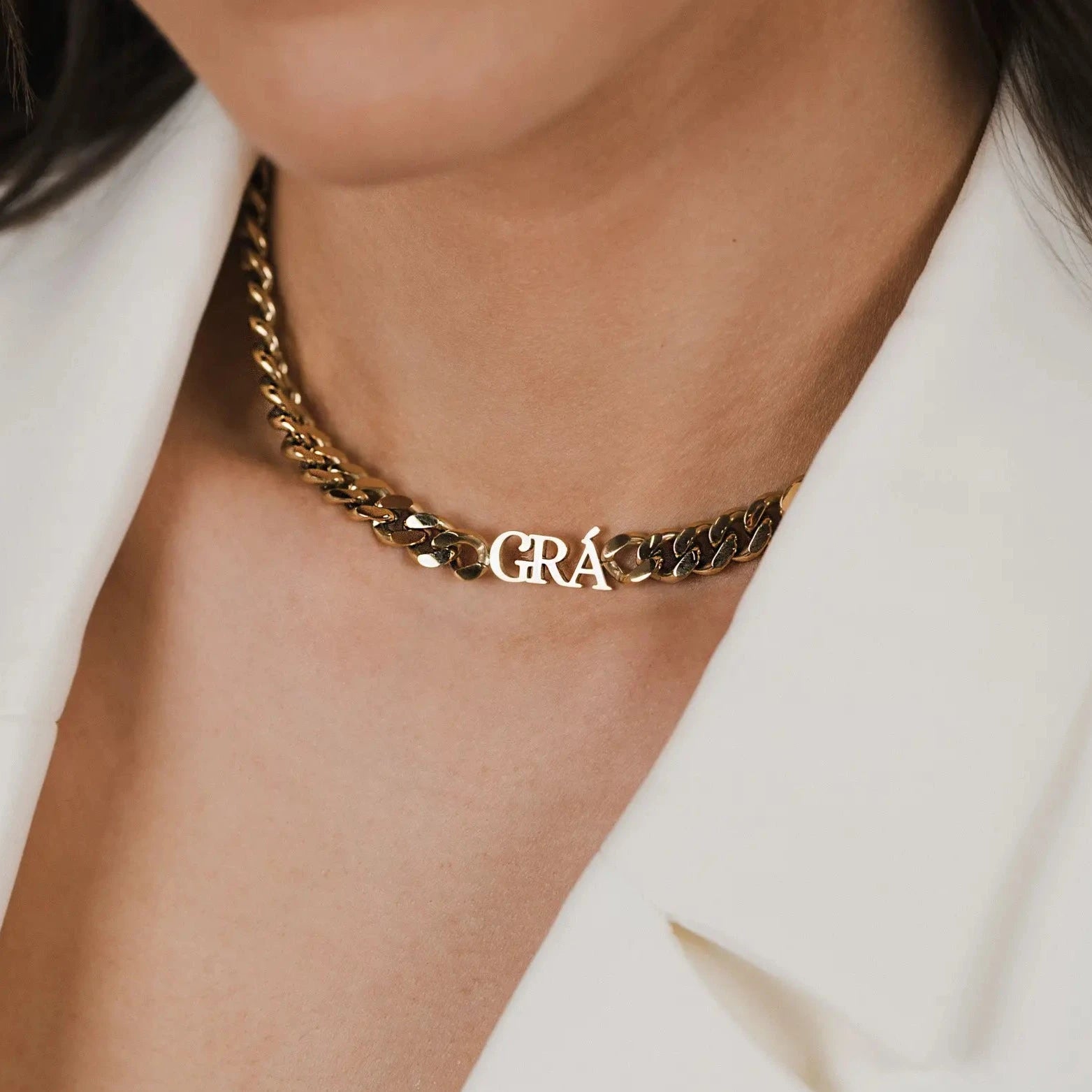 Thick Grá Choker Necklace