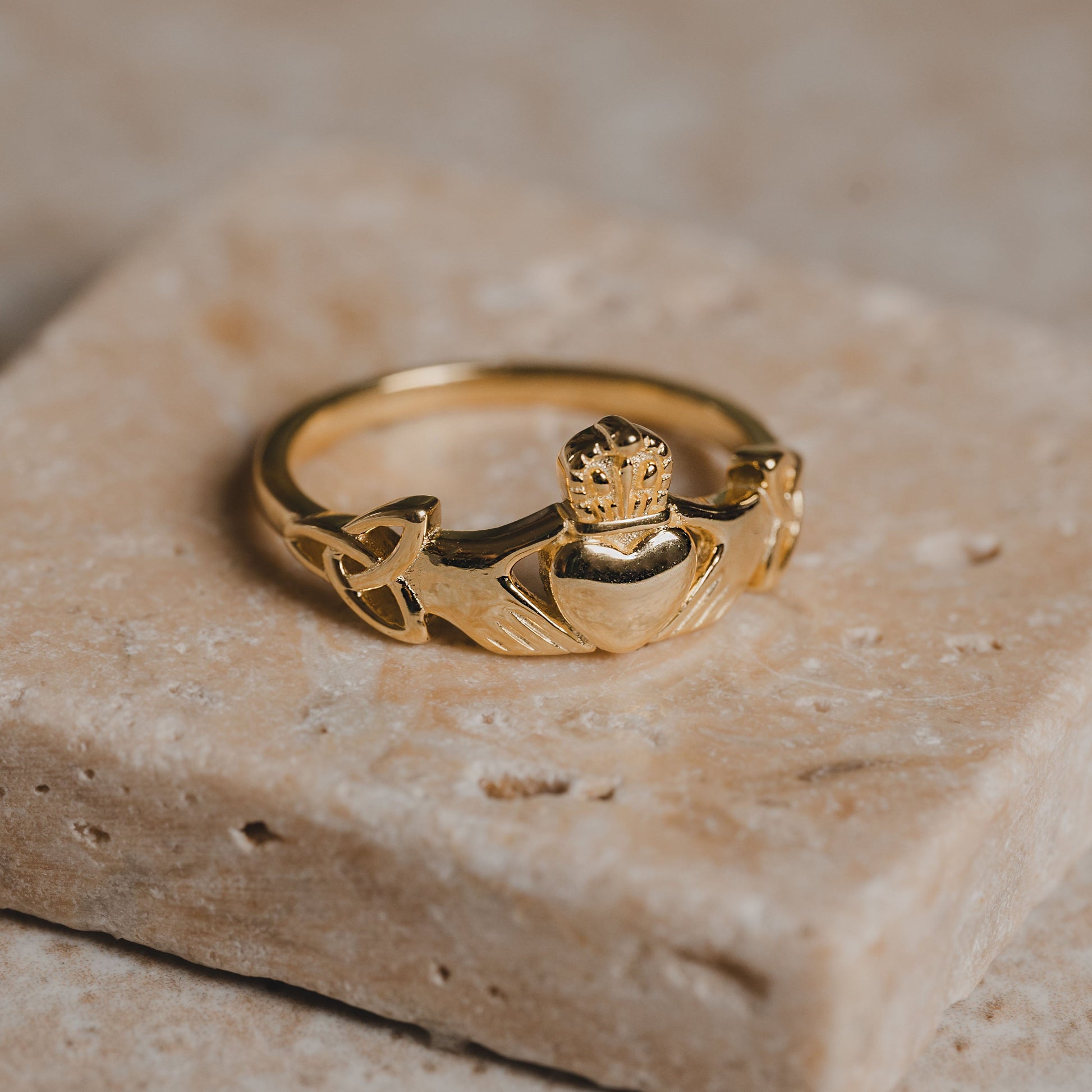 Classic Claddagh Ring
